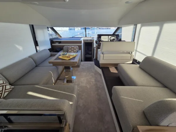 Prestige 520 Fly