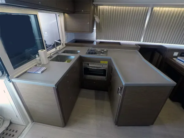 Lagoon 450F