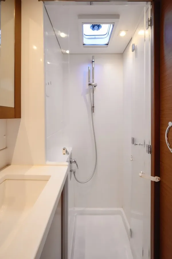 Lagoon 450
