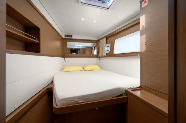 Lagoon 450
