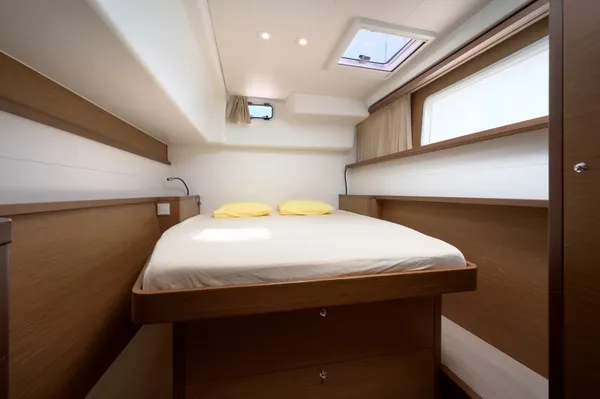 Lagoon 450