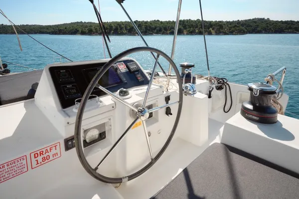 Lagoon 450