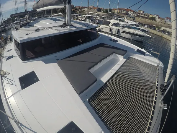 Fountaine Pajot Astrea 42