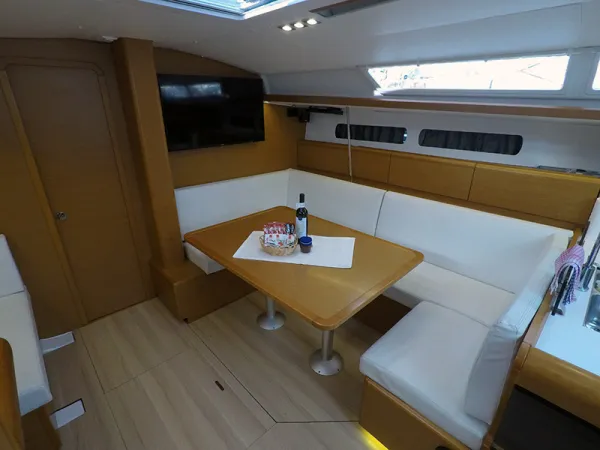 Jeanneau Sun Odyssey 449