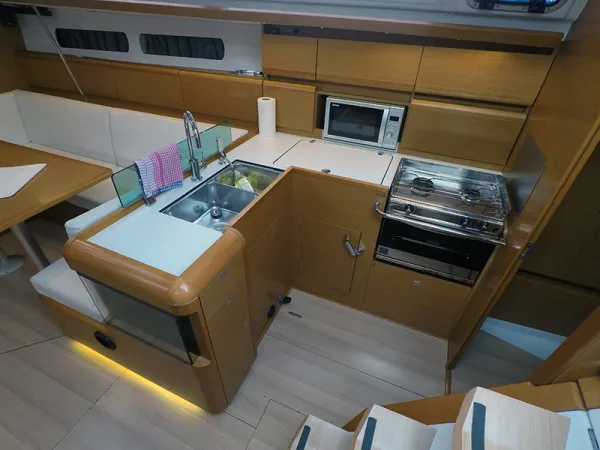 Jeanneau Sun Odyssey 449