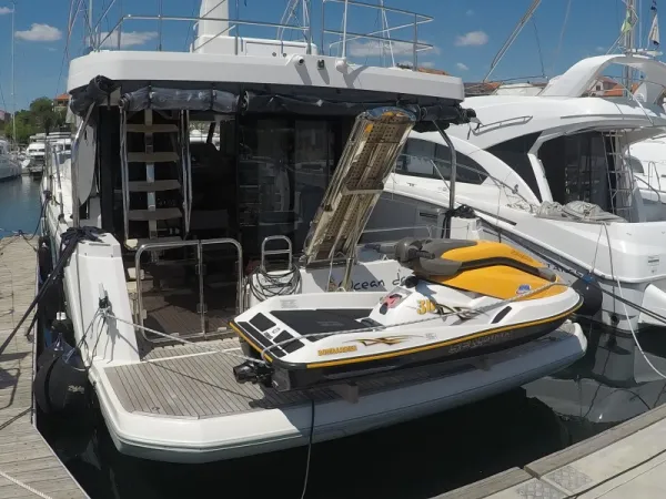 Swift Trawler 47