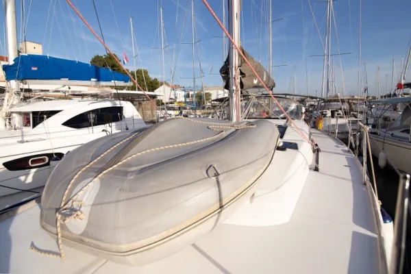 Dufour 460