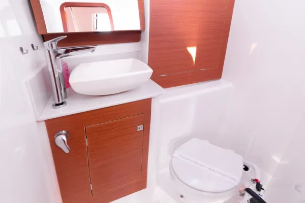 Dufour 460