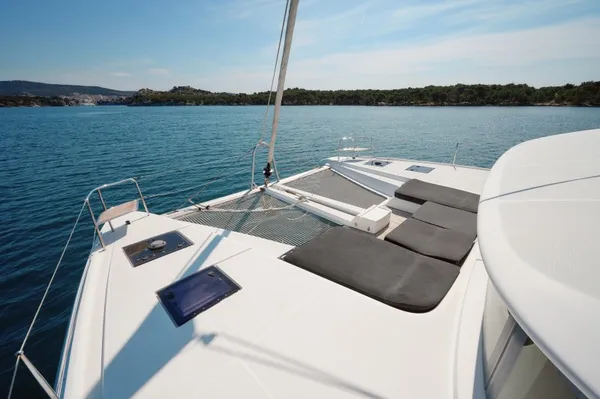 Lagoon 50