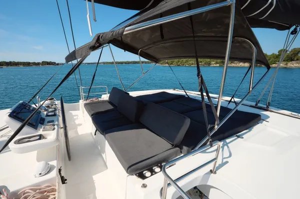 Lagoon 50
