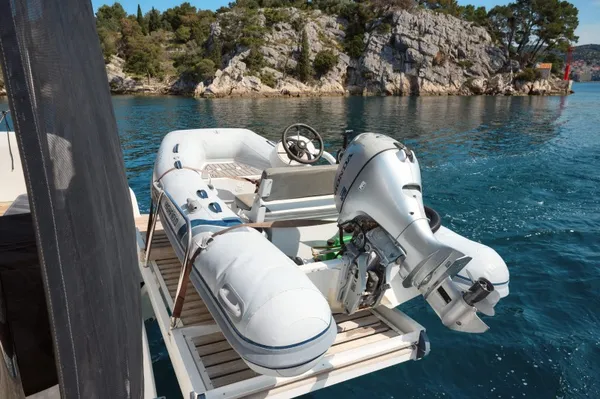Lagoon 50
