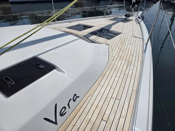 Dufour 44