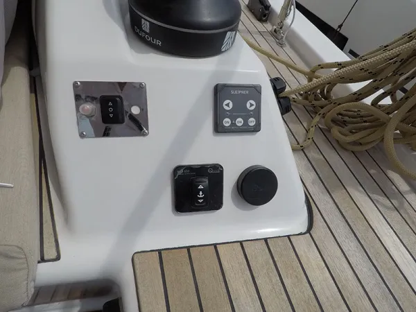 Dufour 430