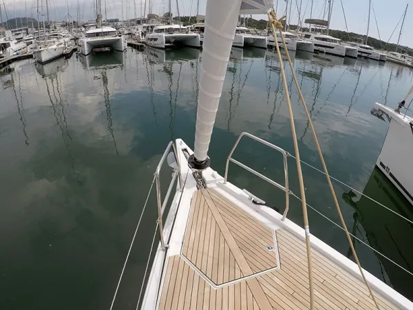 Dufour 430