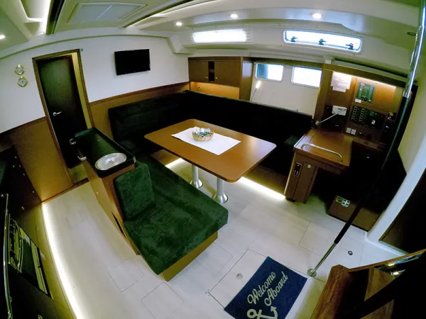 Hanse 505