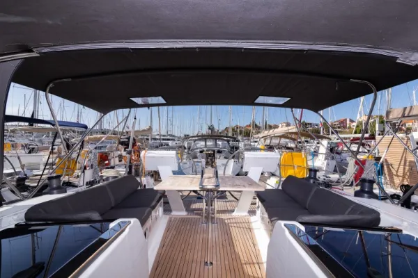 Hanse 505