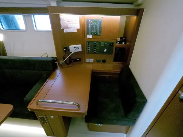Hanse 505