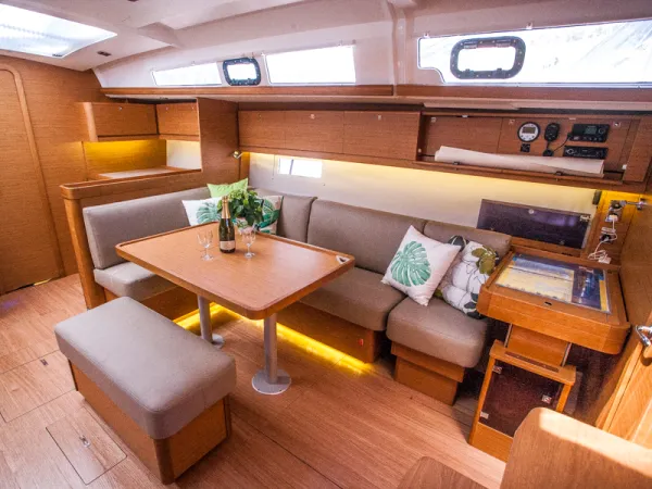 MALIN (owner version, new sails 2024., air condition, generator)