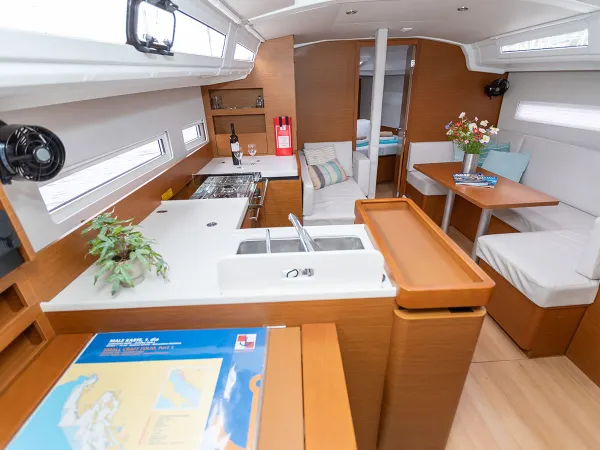 OSKAR  new 2024 (air condition, solar panels)