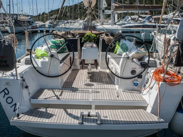 RONJA (new sails 2023.)