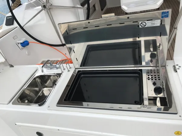MADICKEN (new sails 2024., air condition)
