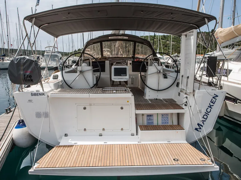 MADICKEN (new sails 2024., air condition) - Sailboat in Primošten