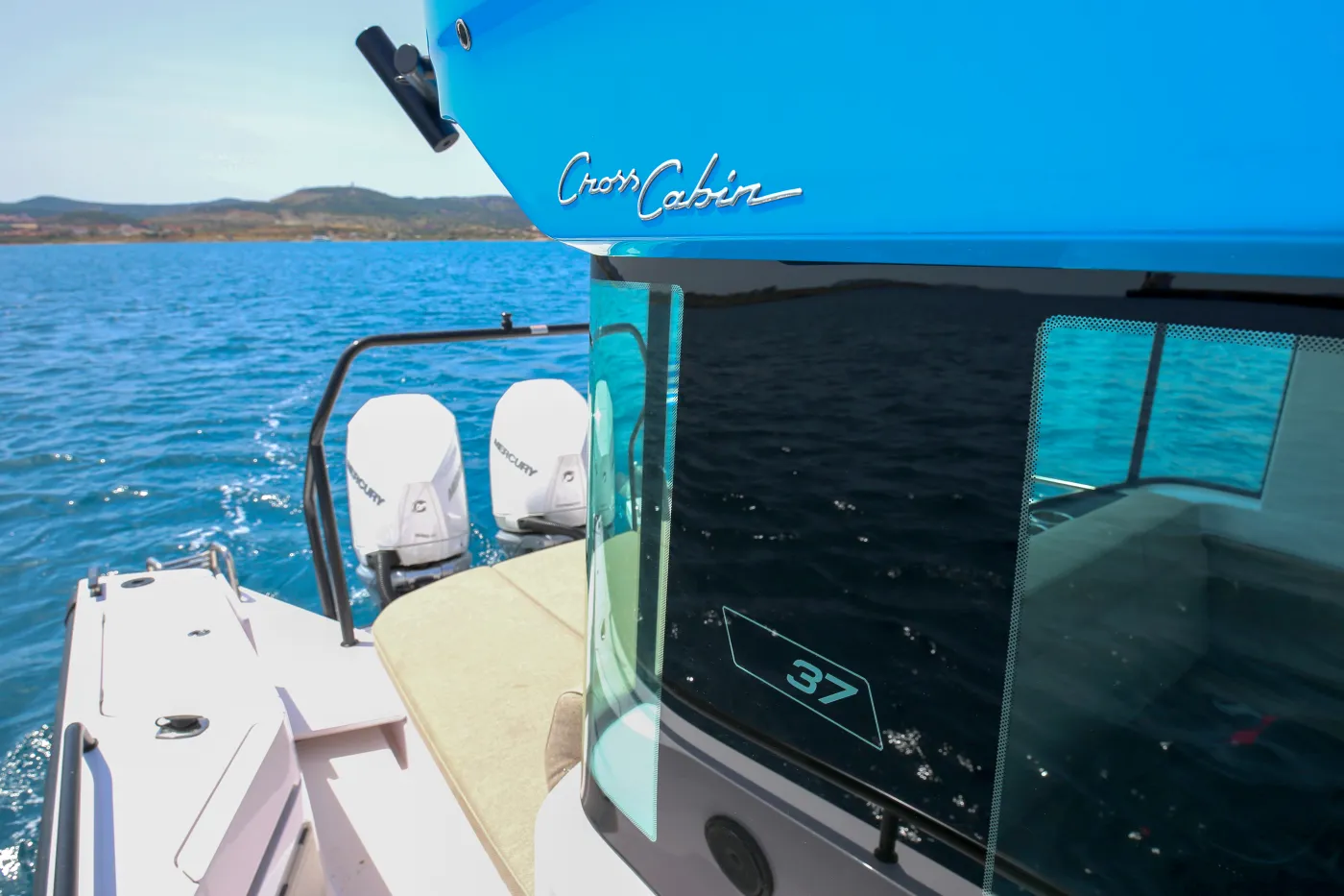 VIDA - Motor Yacht in Lavrio