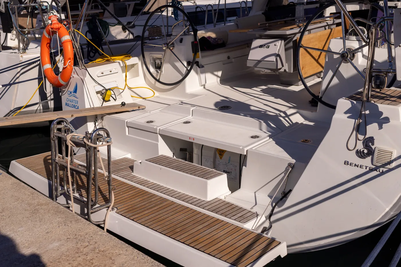 AVALON - Sailboat in Port De Pollença