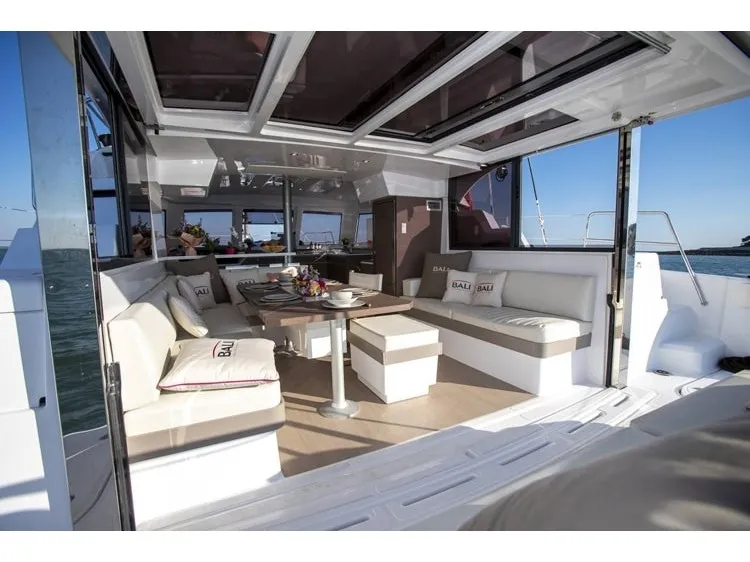 Navegame - Catamaran in Eivissa