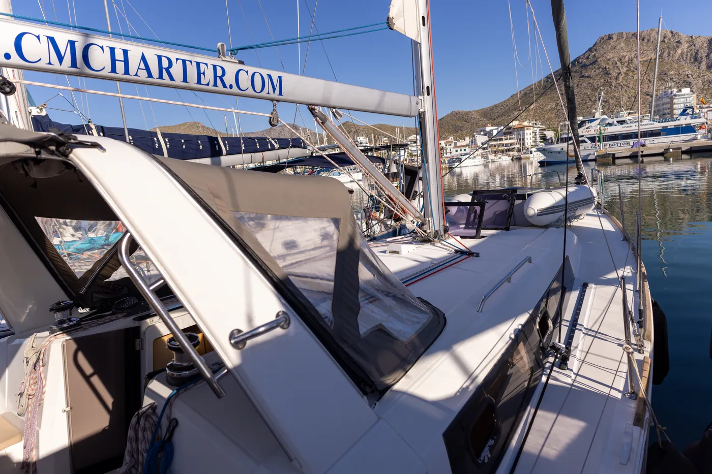 MOIN - Sailboat in Port De Pollença