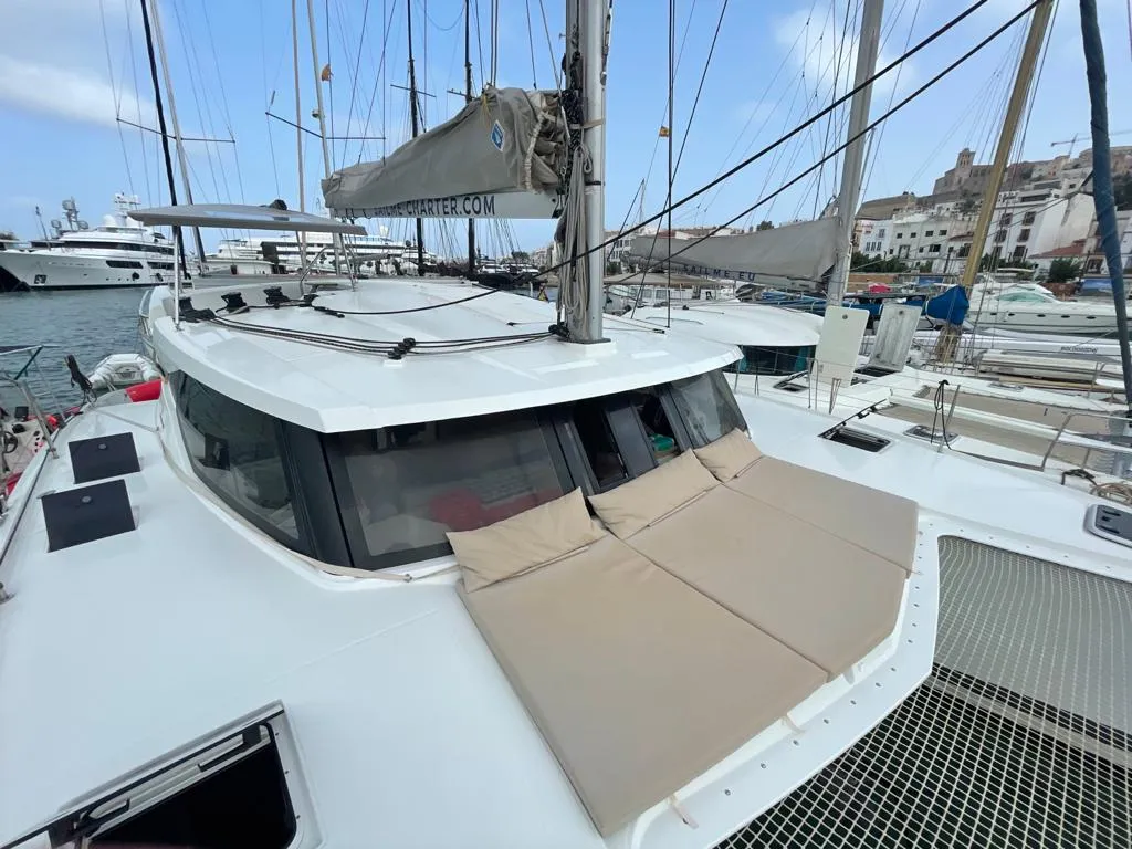 Aquila - Catamaran in Eivissa