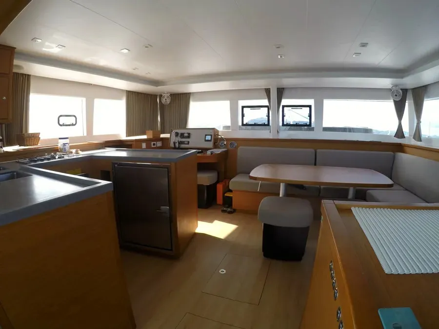 Take It Easy - Catamaran in Le Marin