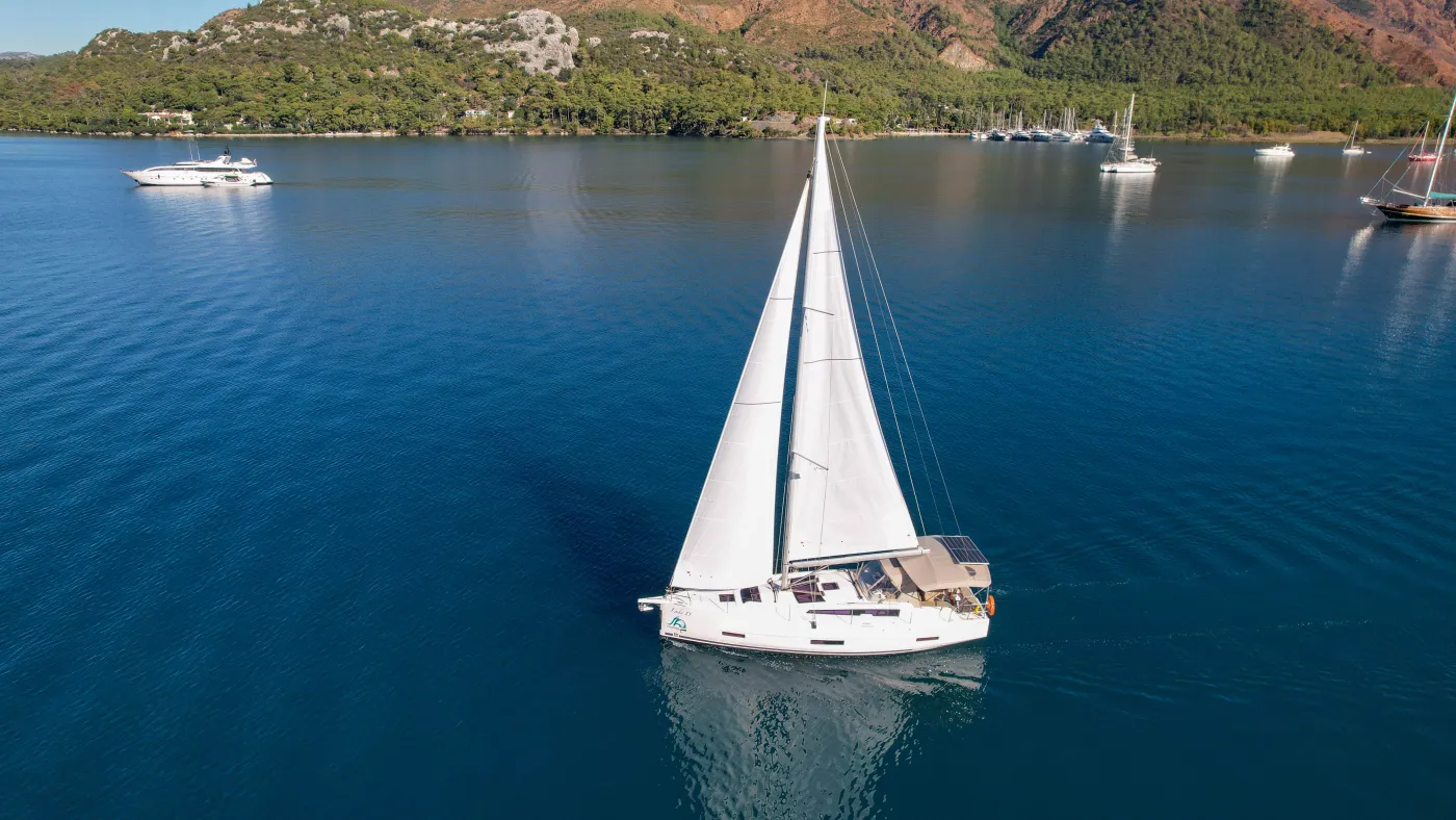 Lady D - Sailboat in Adaköy