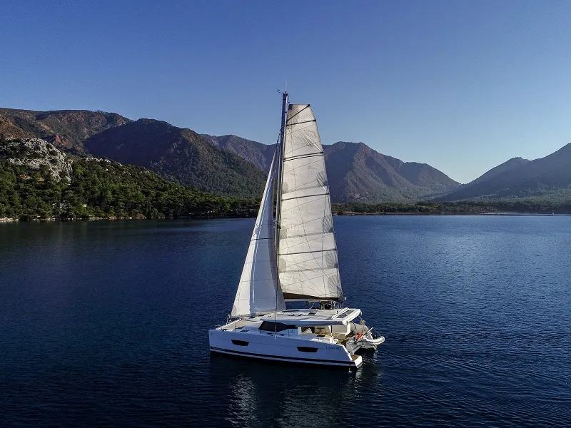 Amber - Catamaran in Adaköy