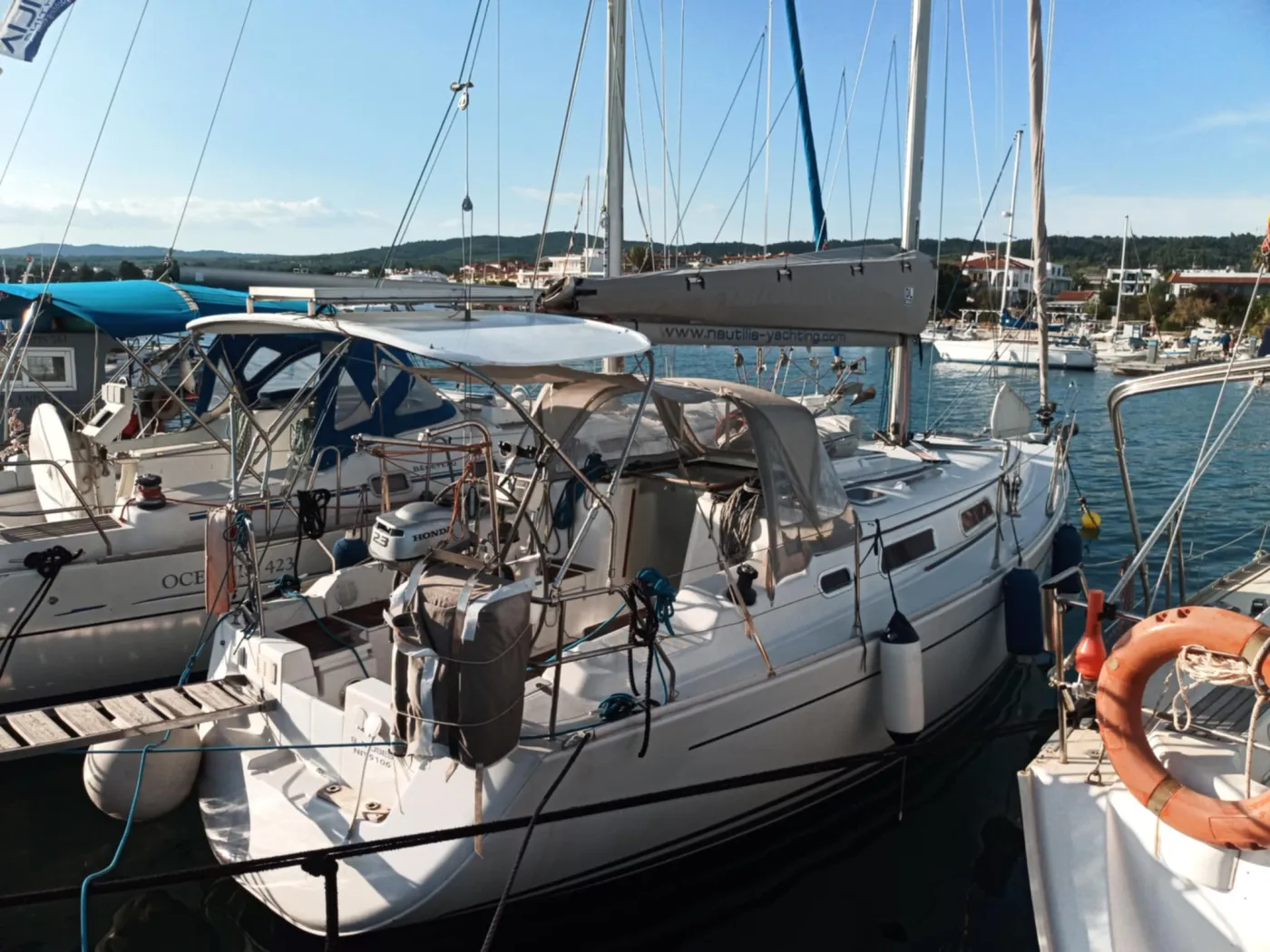 9 Muses - Sailboat in Nikiti