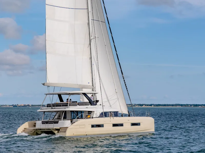 Daiquiri - Catamaran in Elliniko