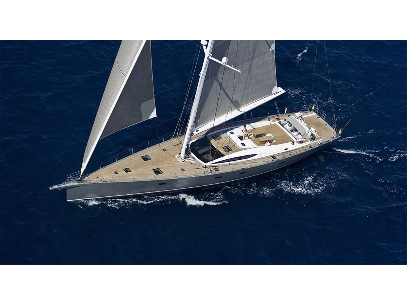 Huayra - Sailboat in Alimos