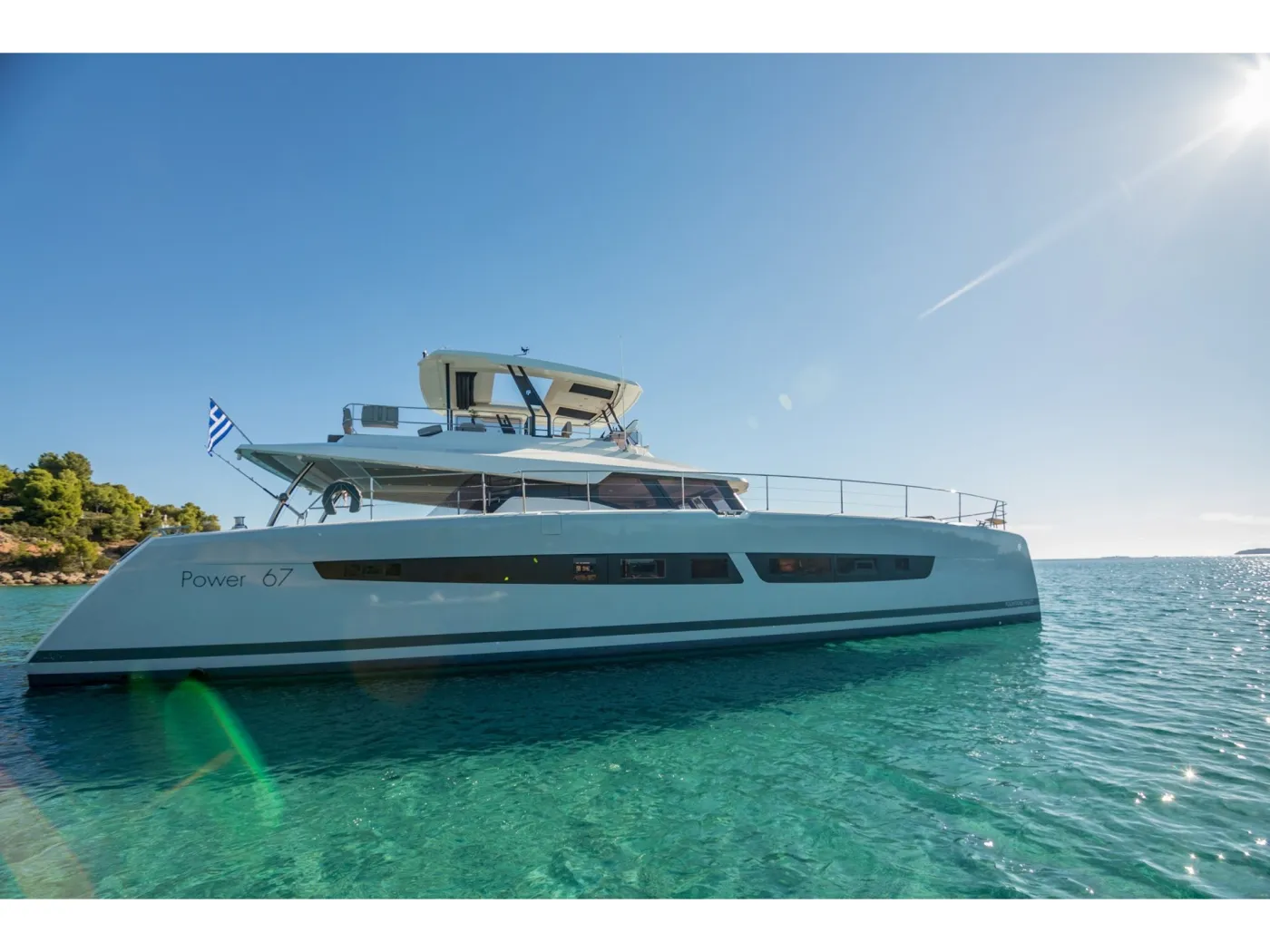 D2 - Catamaran in Alimos