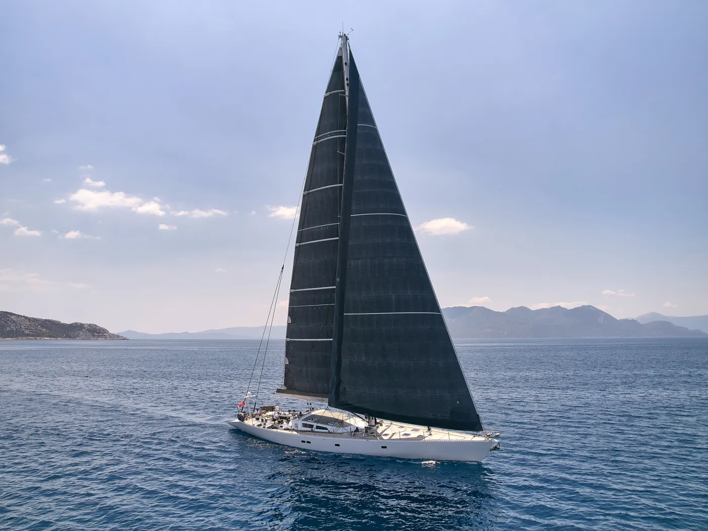 AIZU - Sailboat in Alimos