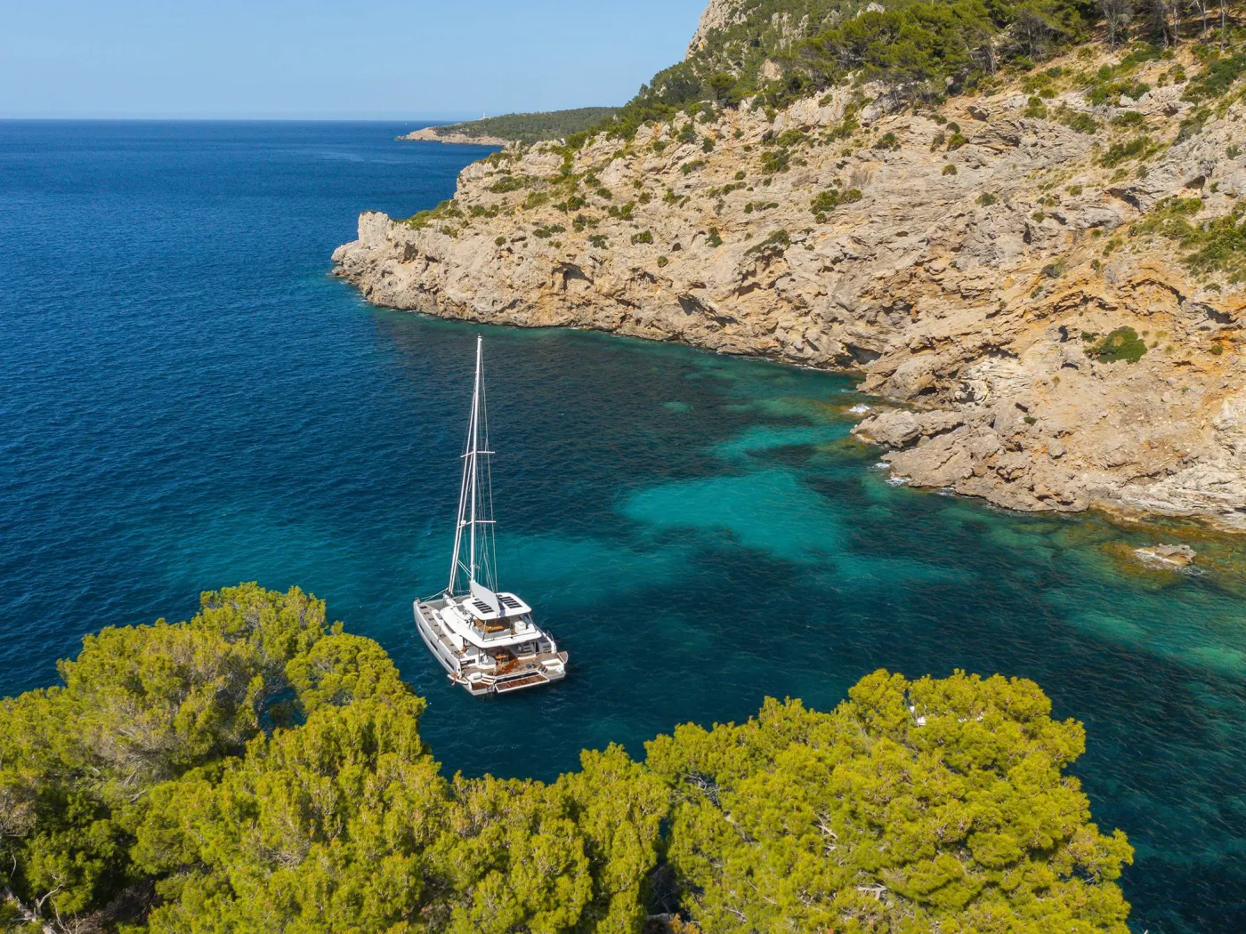 LADY M - Catamaran in Alimos