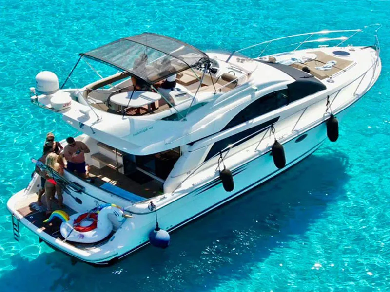 Fairline - Motor Yat içinde Mikonos