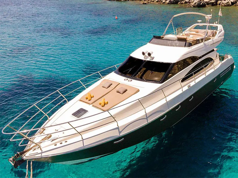 Azimut - Motor Yat içinde Mikonos