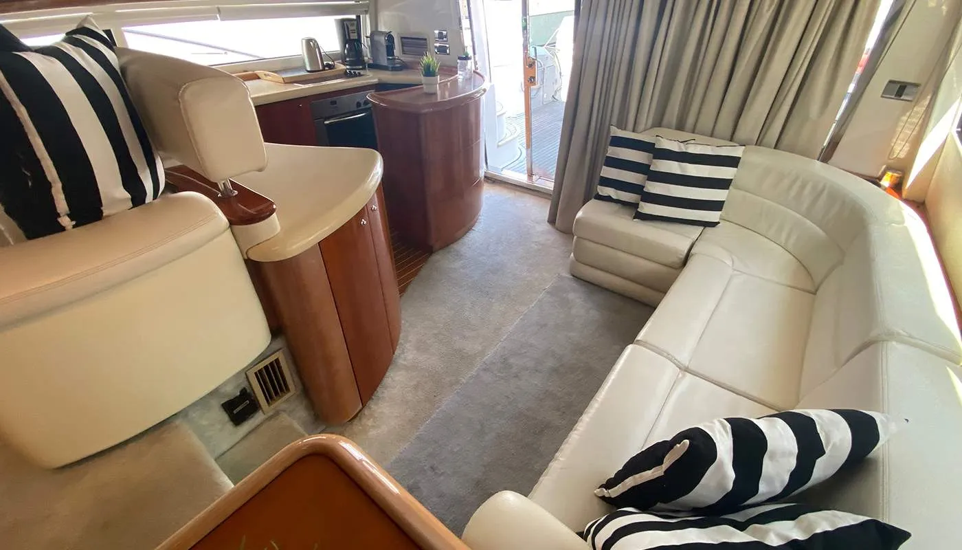Sunseeker - Motor Yacht