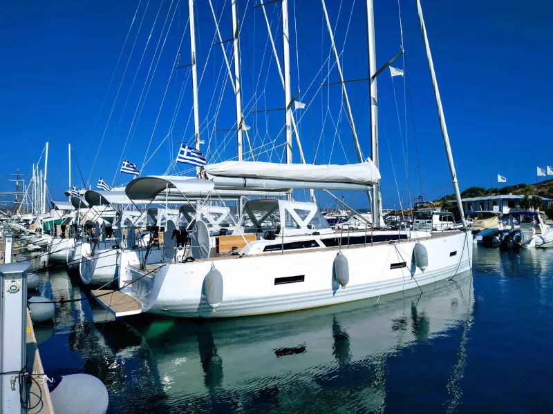 Athena - Sailboat in Anatoliki Attiki