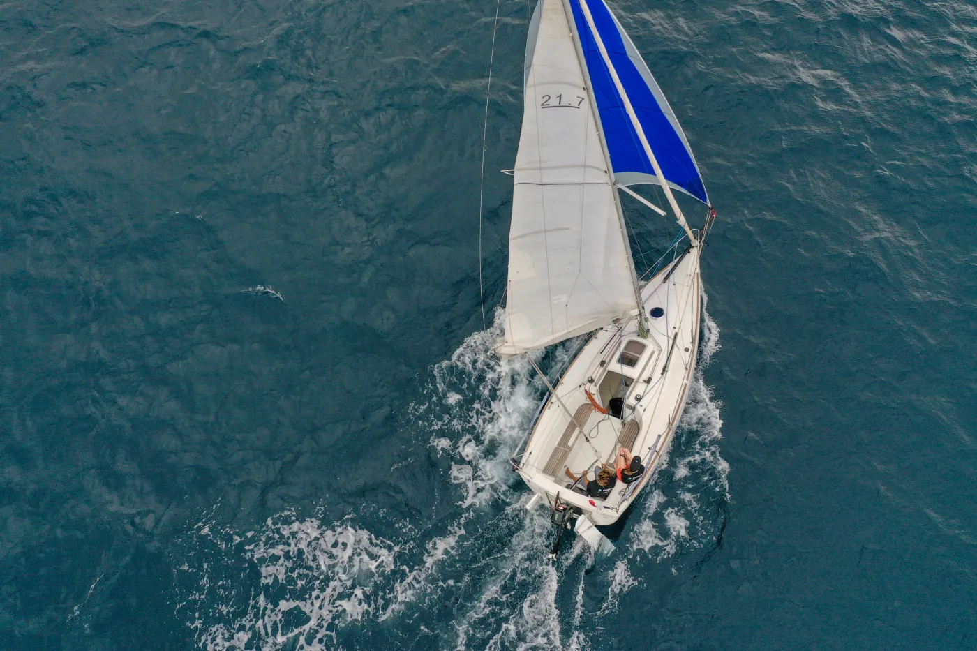 Chouchou 2 - Sailboat in Marseille