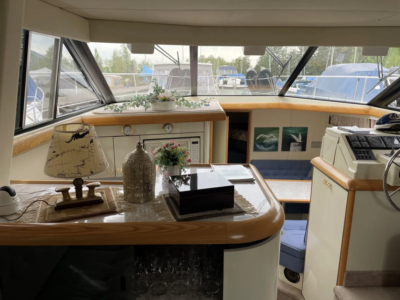 Alexandra - Motor Yacht in Rapperswil-Jona