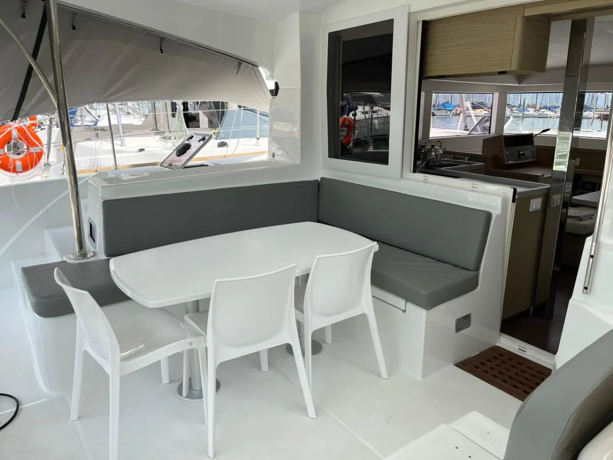 BALACOBACO - Catamaran in Paraty