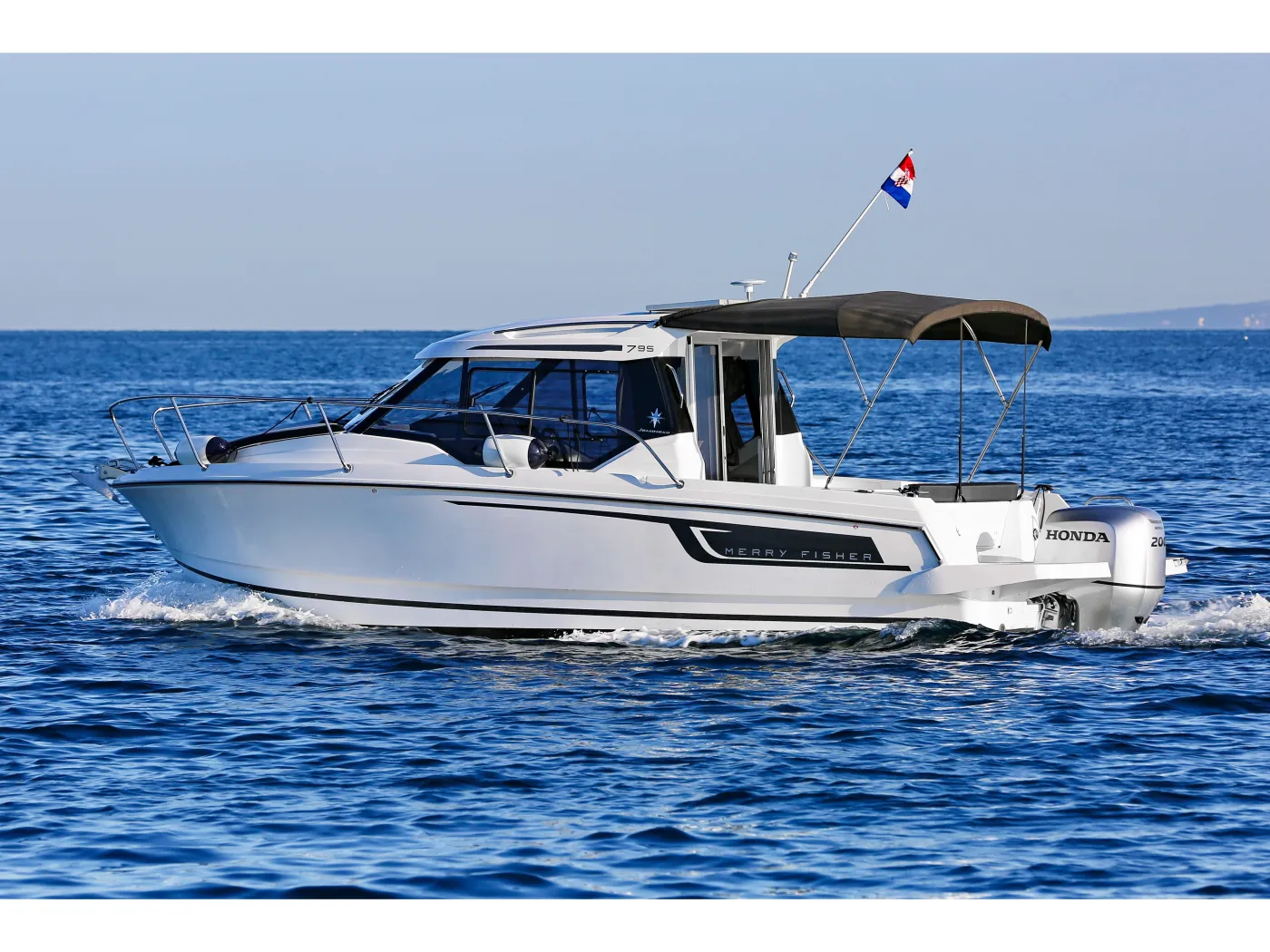 LISSY - Motor Yacht in Pula
