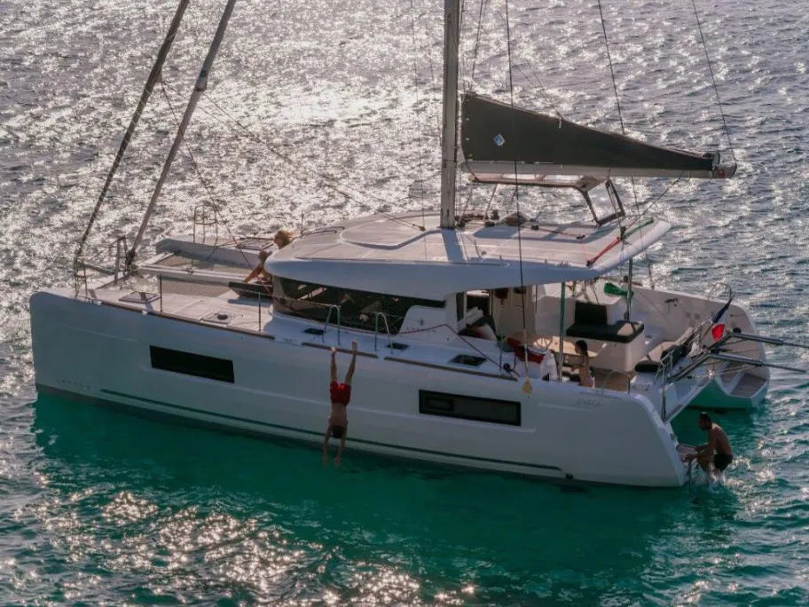 Mary Grace - Katamaran içinde Lefkada