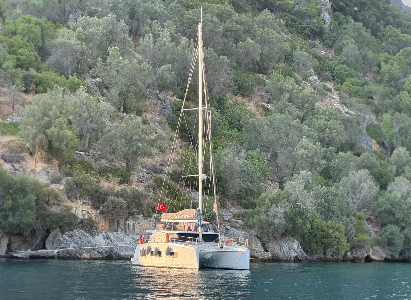 ProntoSail - Katamaran içinde Karagözler